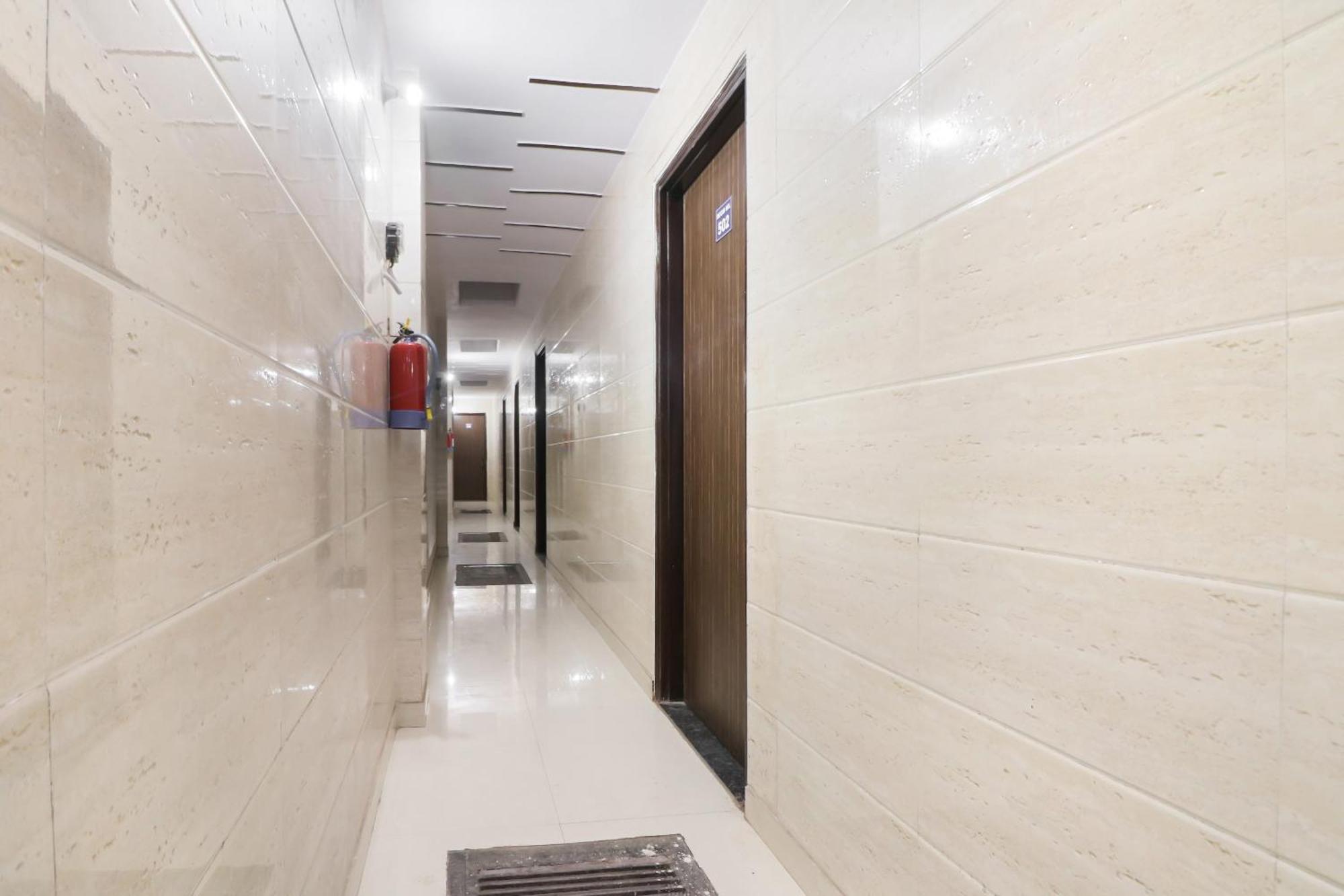 Hotel O Mayur Palace Narela Exterior photo